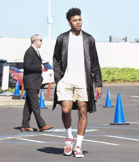 他在打击区 他在打击区