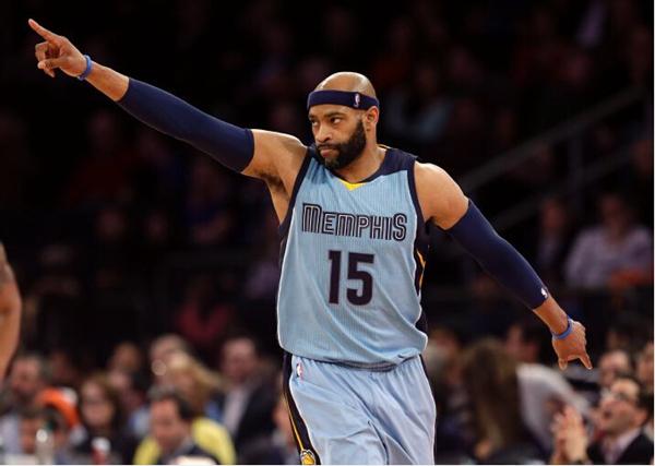 和黄潜方面起冲突，阿德耶米：我认为双方有互相挑衅的行为